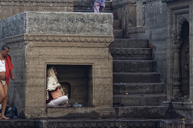 Varasani-Promenade sur le Gange-034